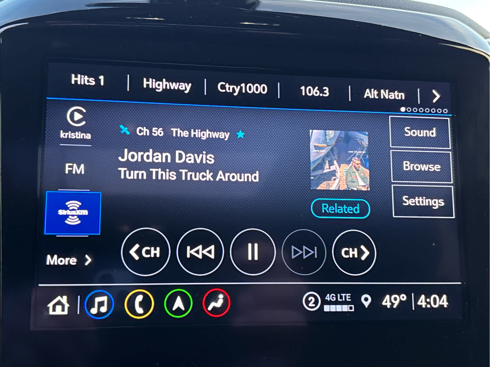 2023 Chevrolet Traverse LT Leather