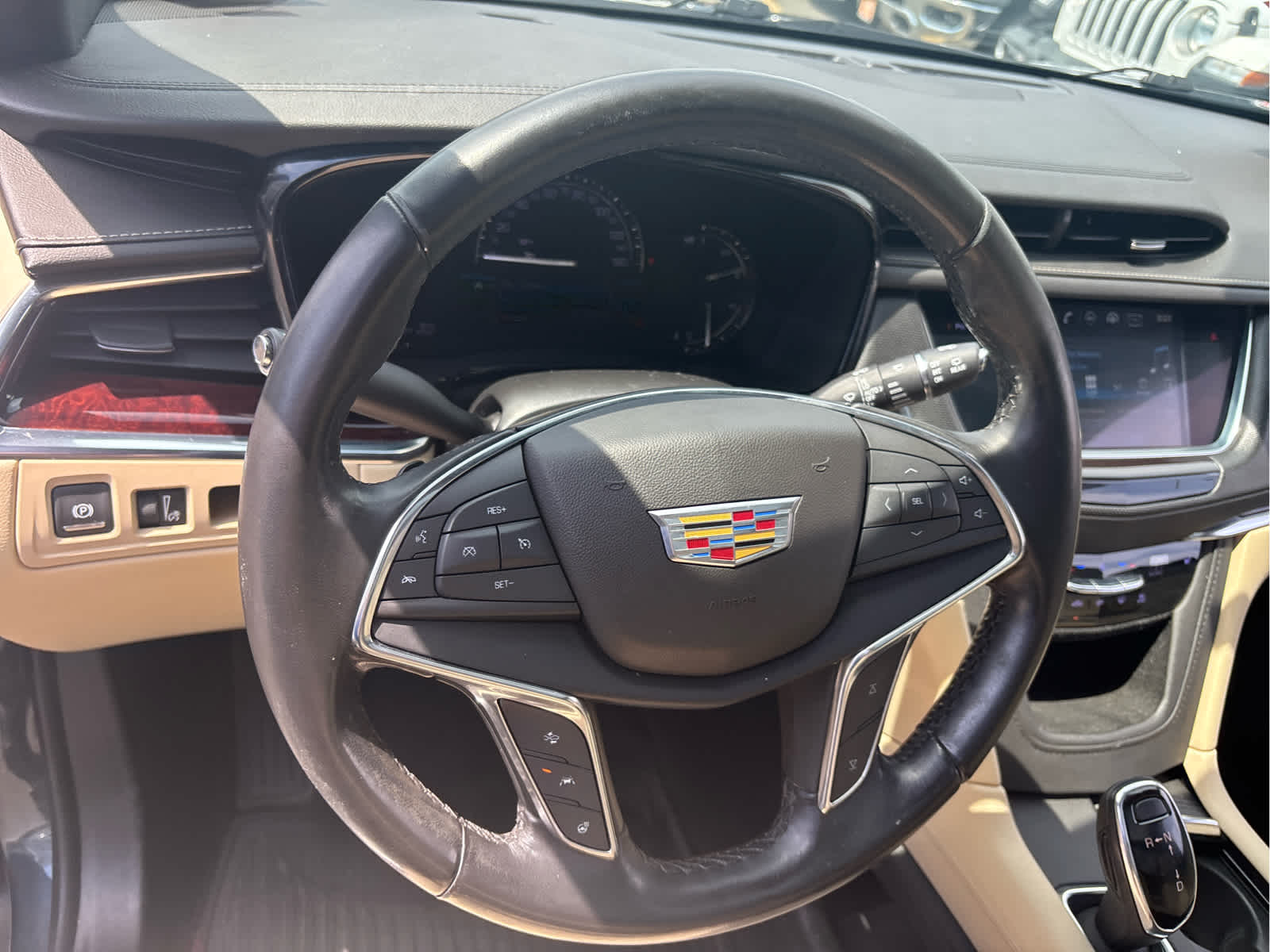2019 Cadillac XT5 Luxury FWD