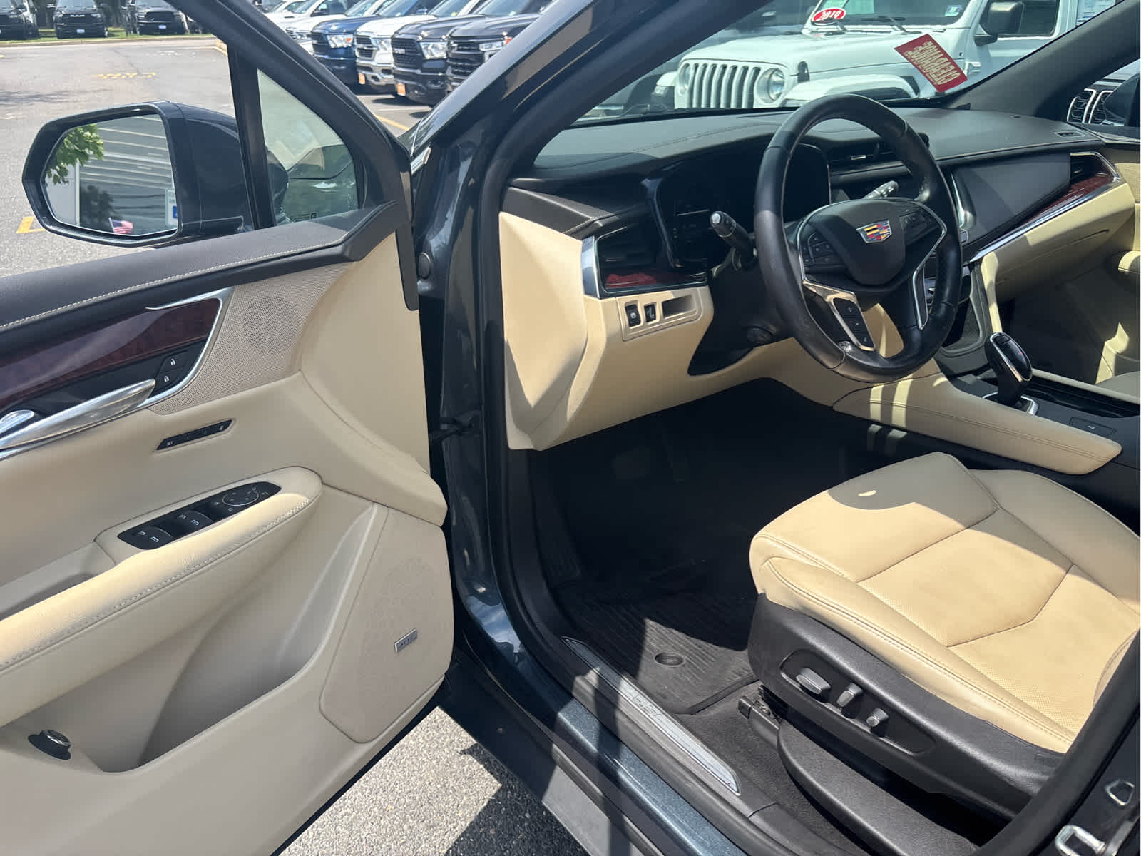2019 Cadillac XT5 Luxury FWD