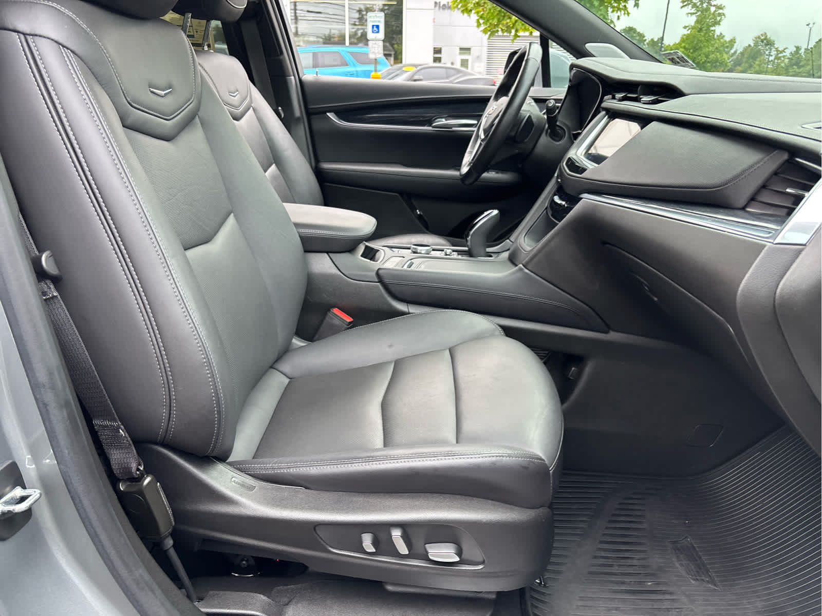 2024 Cadillac XT5 FWD Premium Luxury