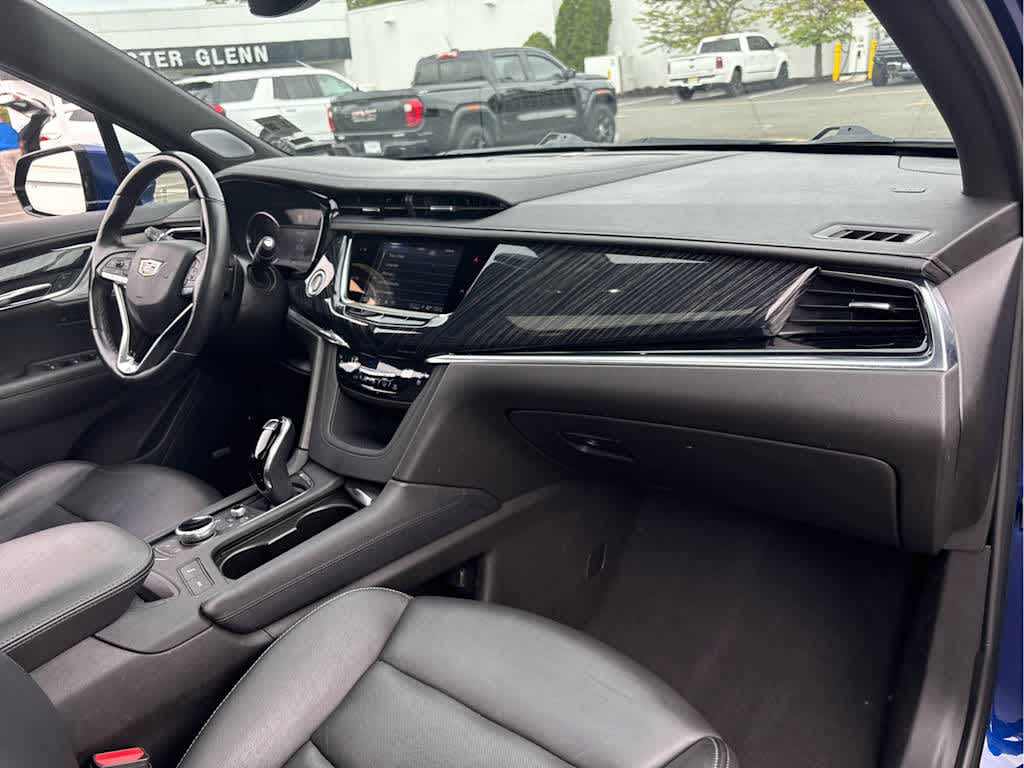 2023 Cadillac XT6 AWD Premium Luxury