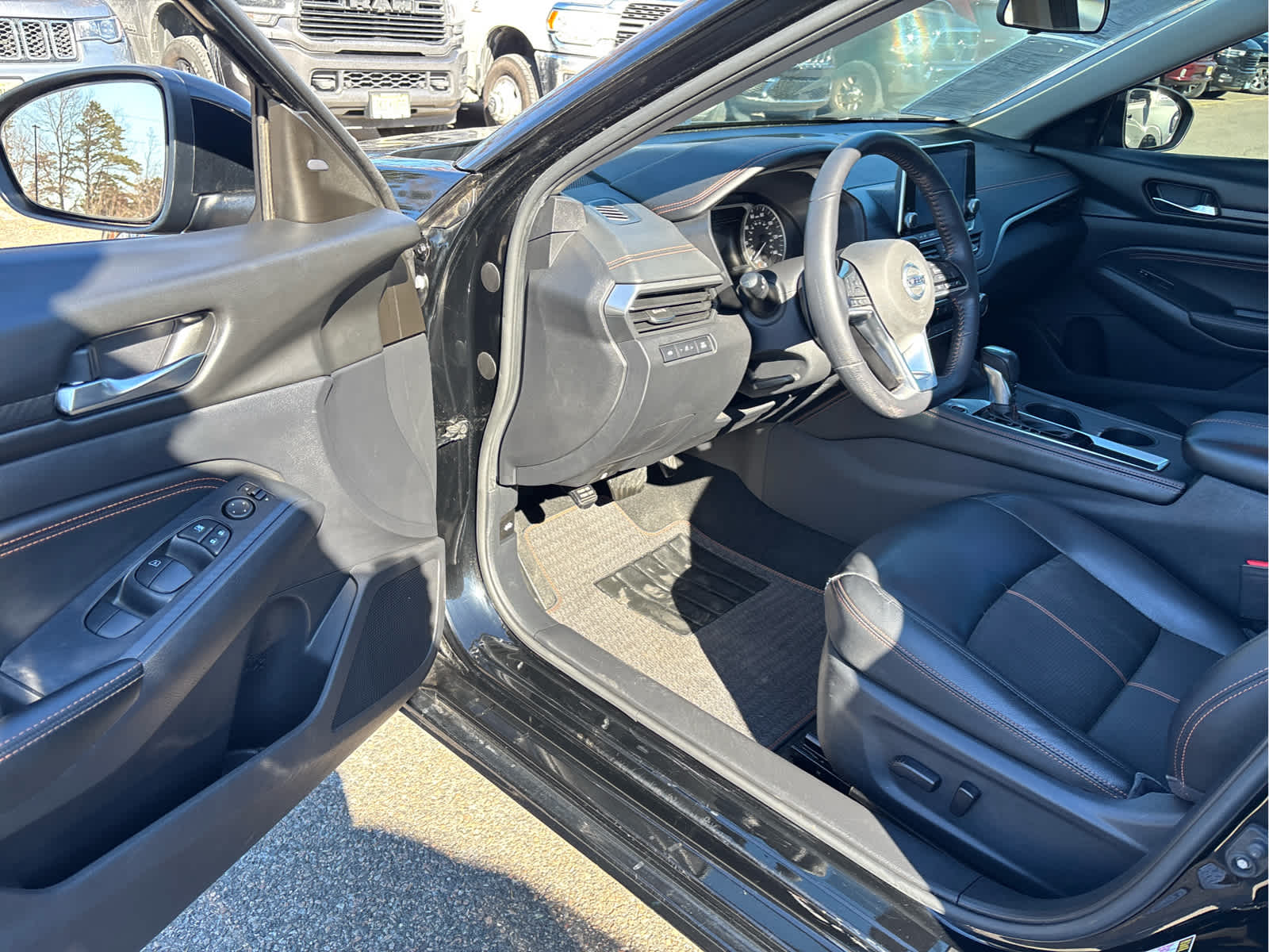 2020 Nissan Altima 2.5 SR