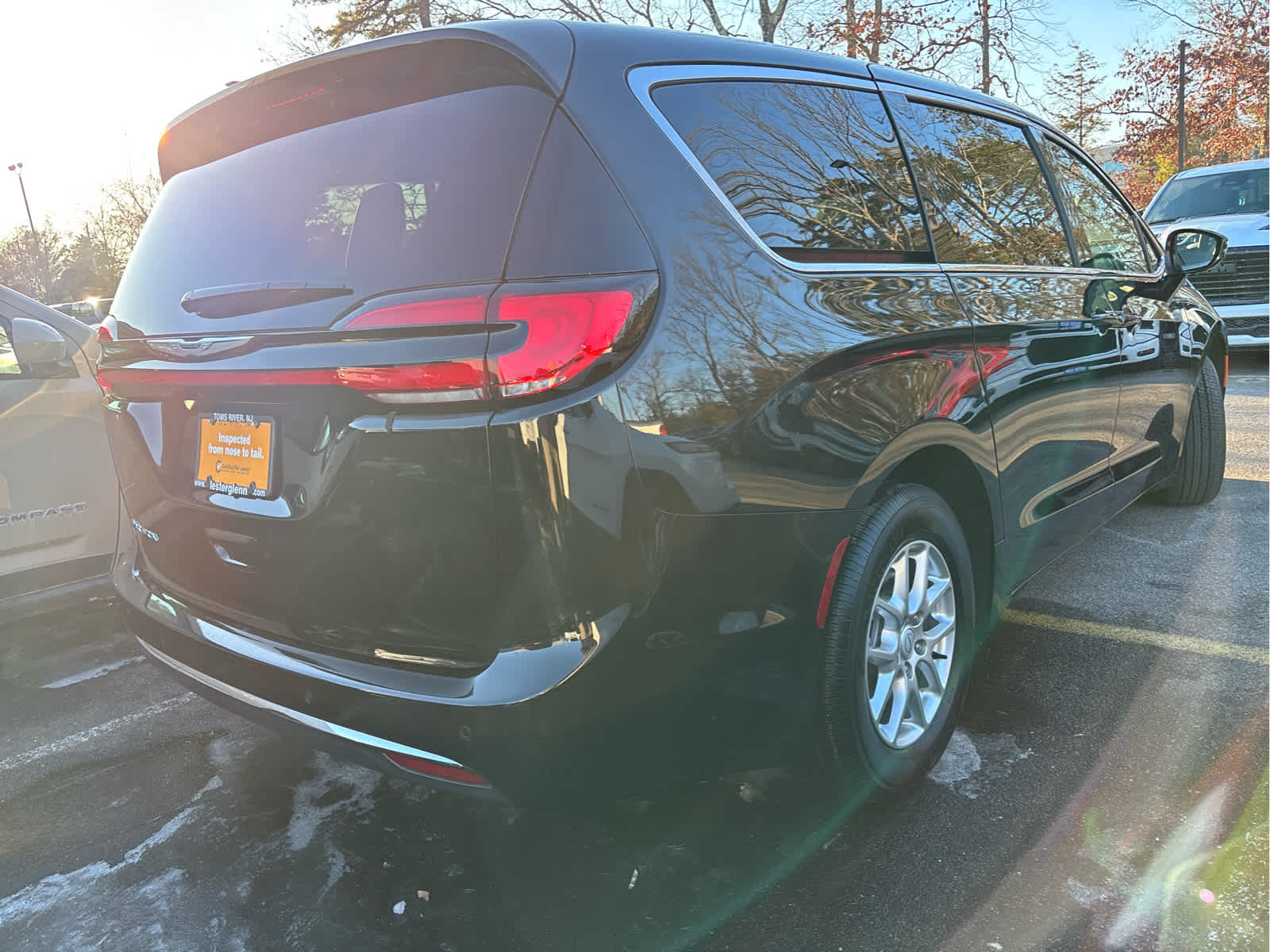 2025 Chrysler Pacifica Select