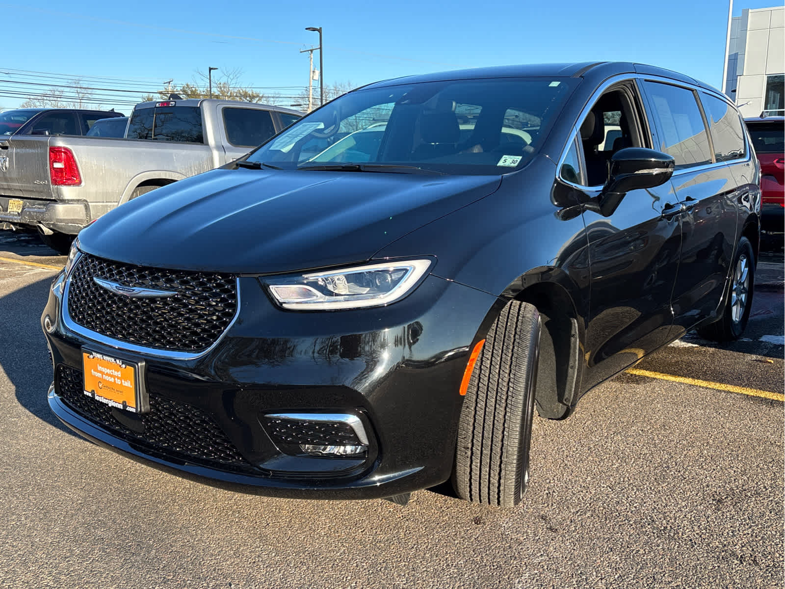 2025 Chrysler Pacifica Select