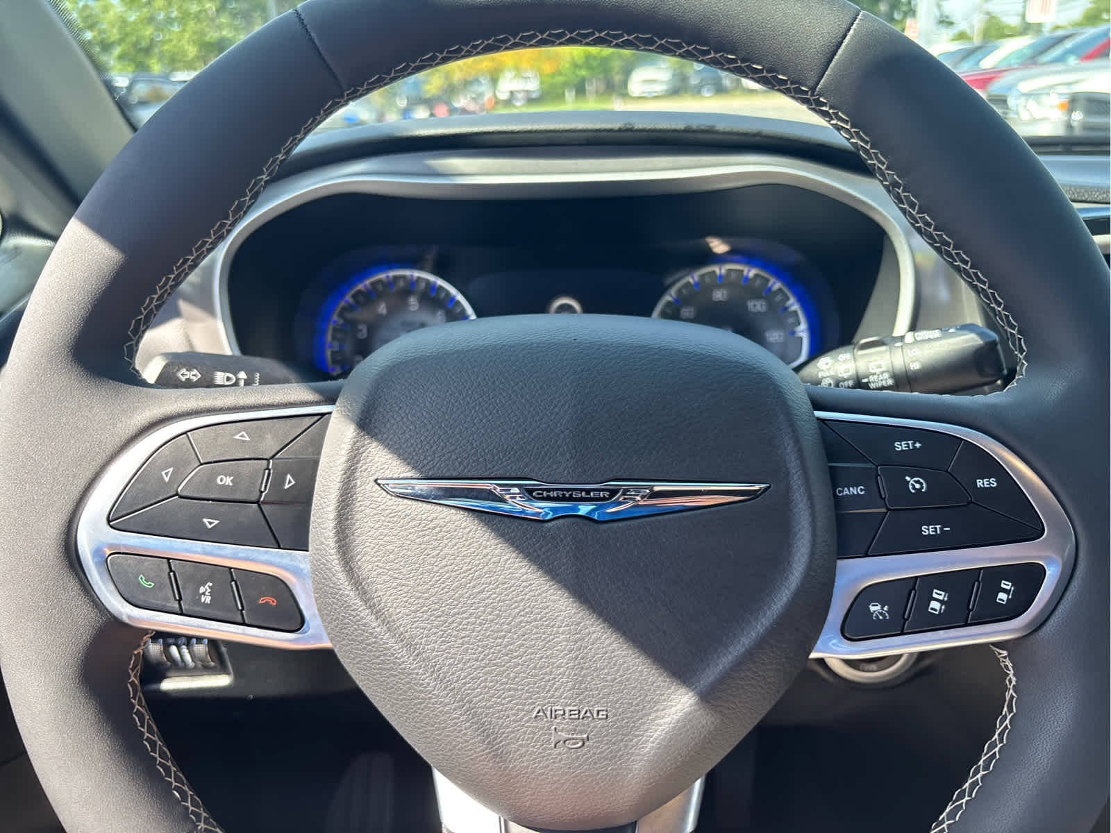 2025 Chrysler Pacifica Select