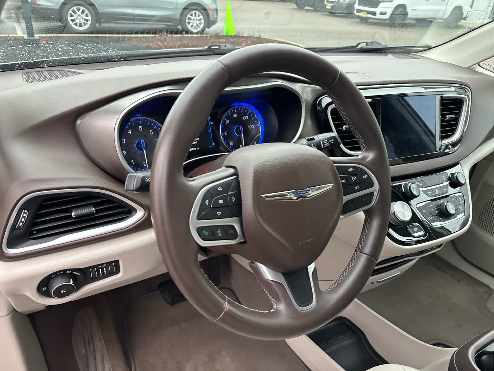 2017 Chrysler Pacifica Touring-L