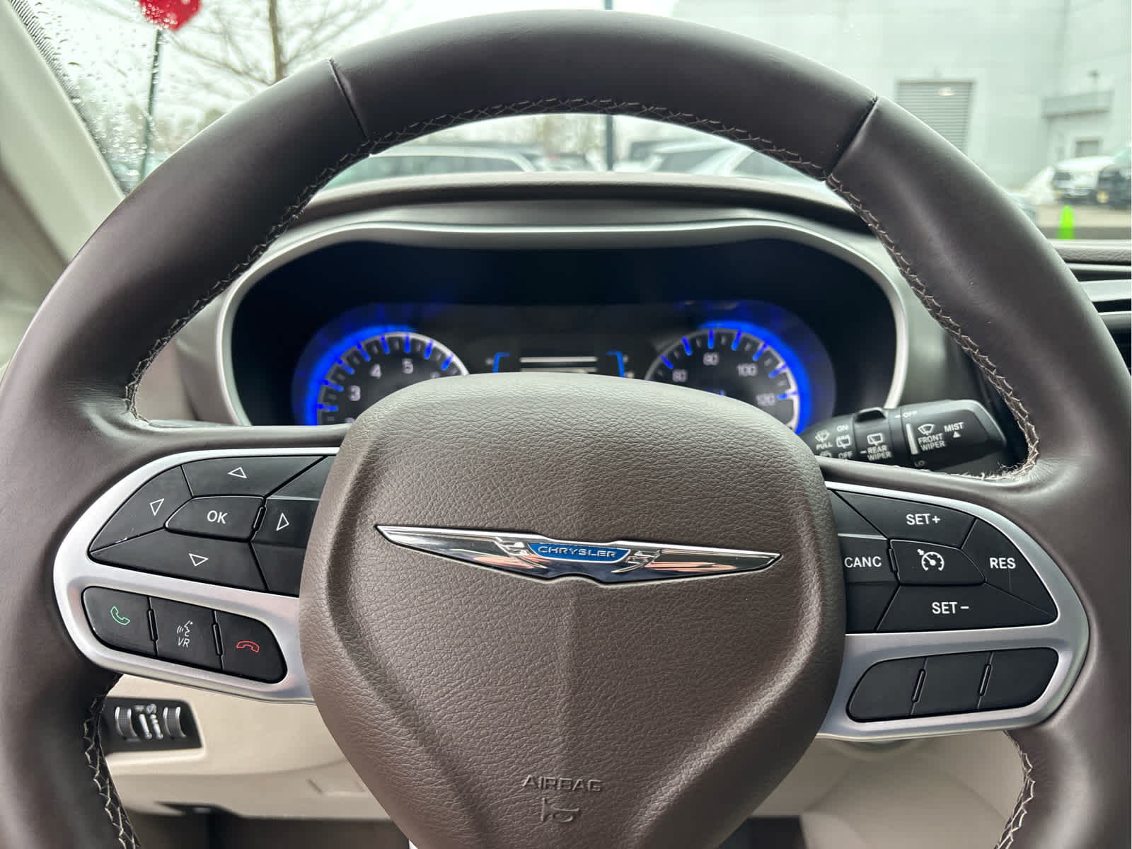 2017 Chrysler Pacifica Touring-L