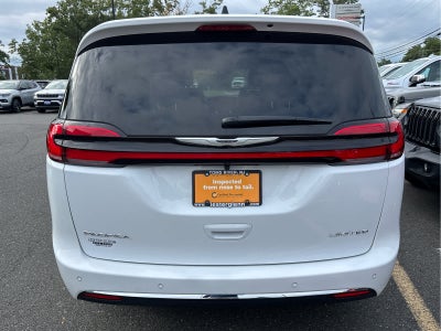 2026 Chrysler Pacifica Limited