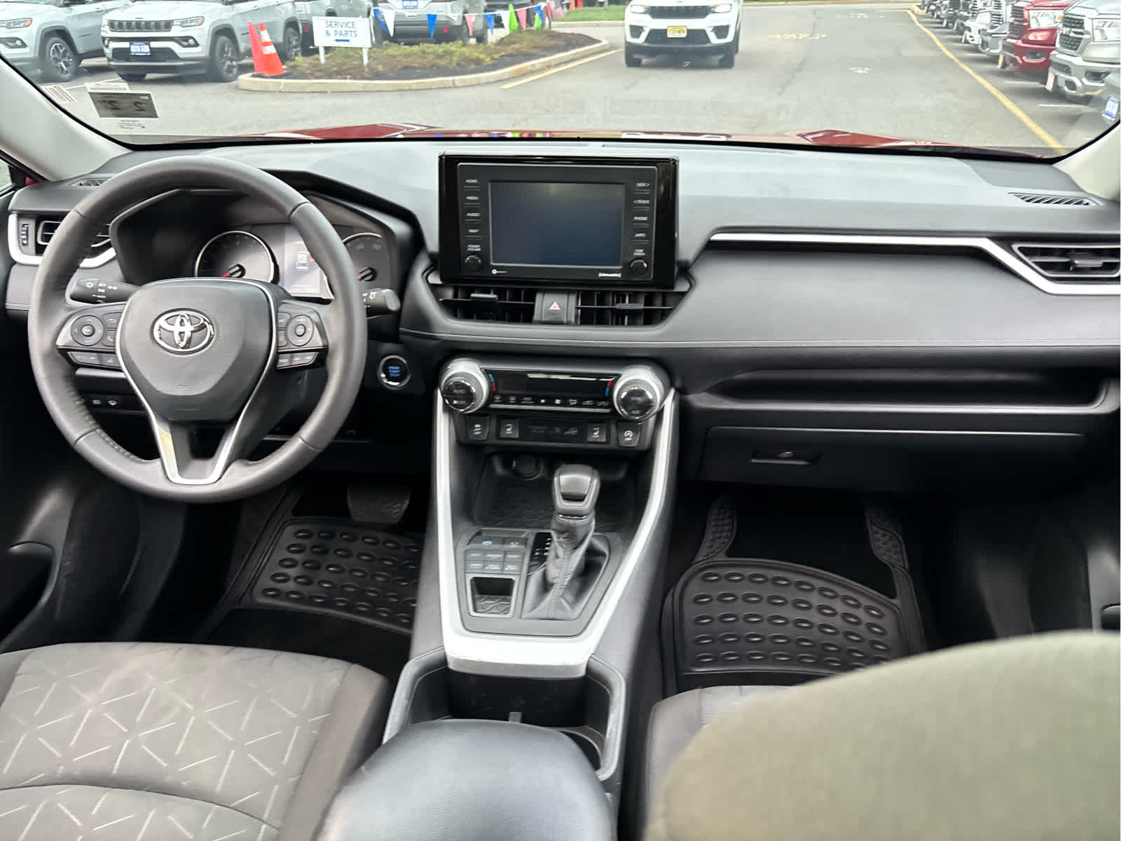 2022 Toyota RAV4 XLE
