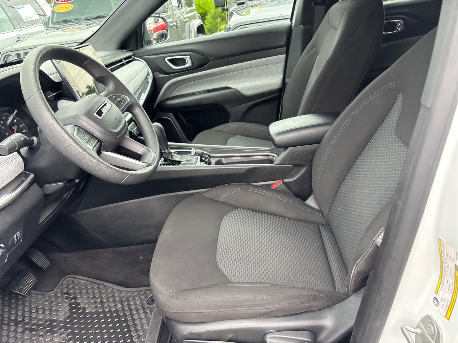 2023 Jeep Compass Sport