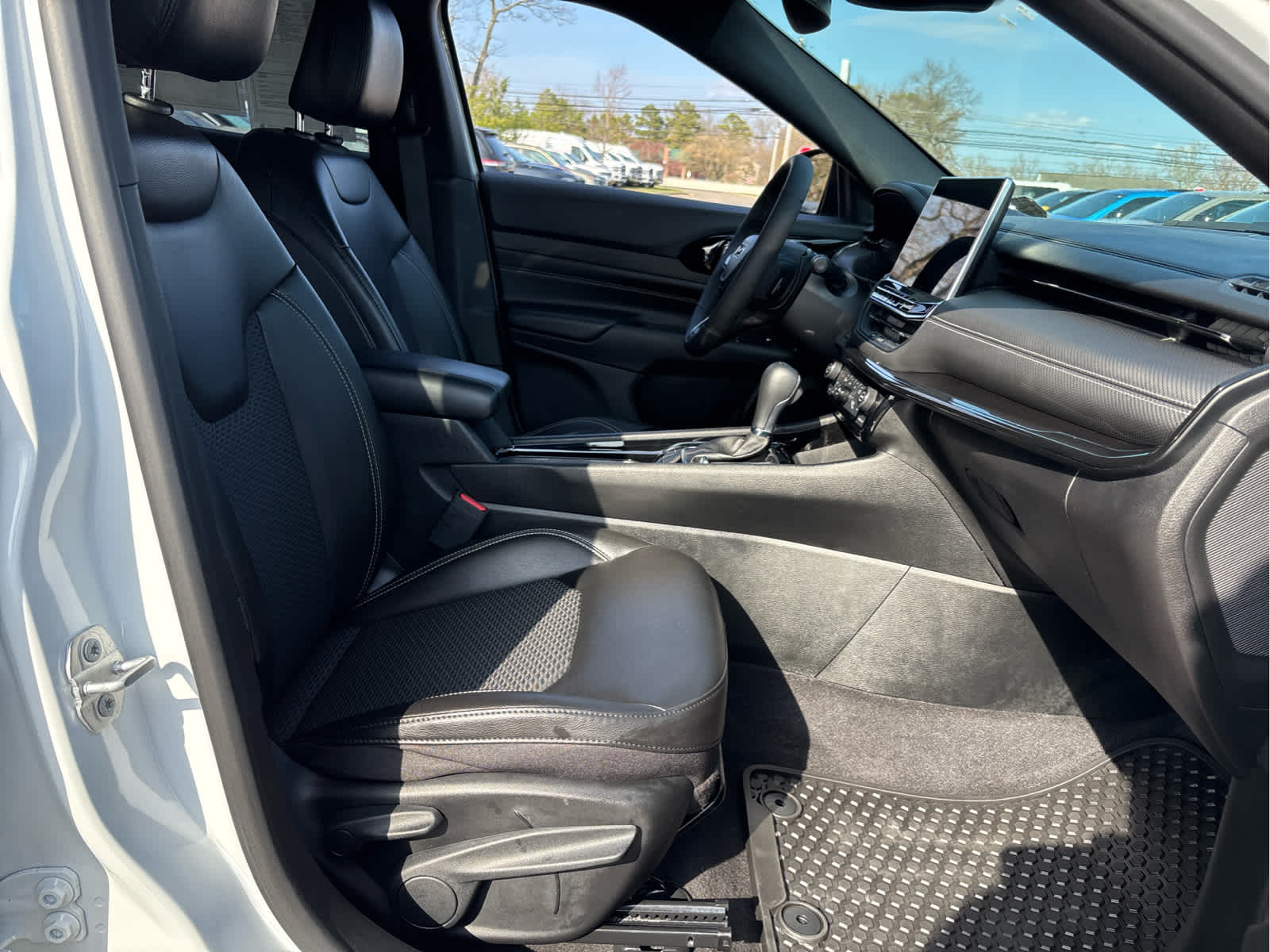 2023 Jeep Compass Altitude