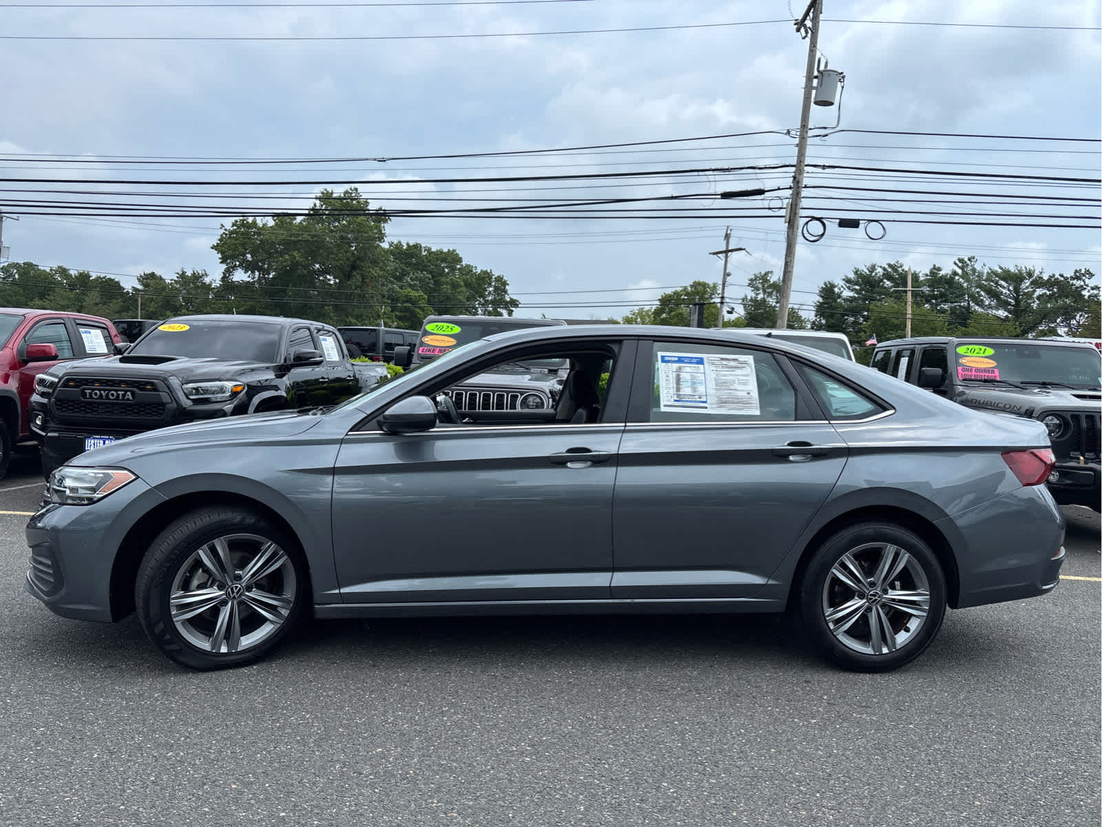 2024 Volkswagen Jetta SE