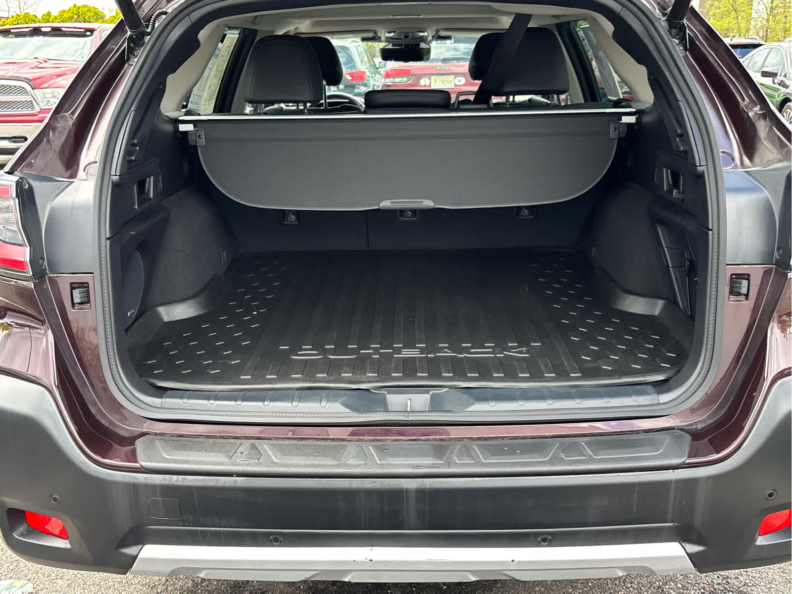 2023 Subaru Outback Touring