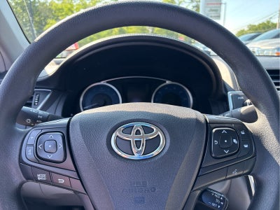 2017 Toyota Camry LE