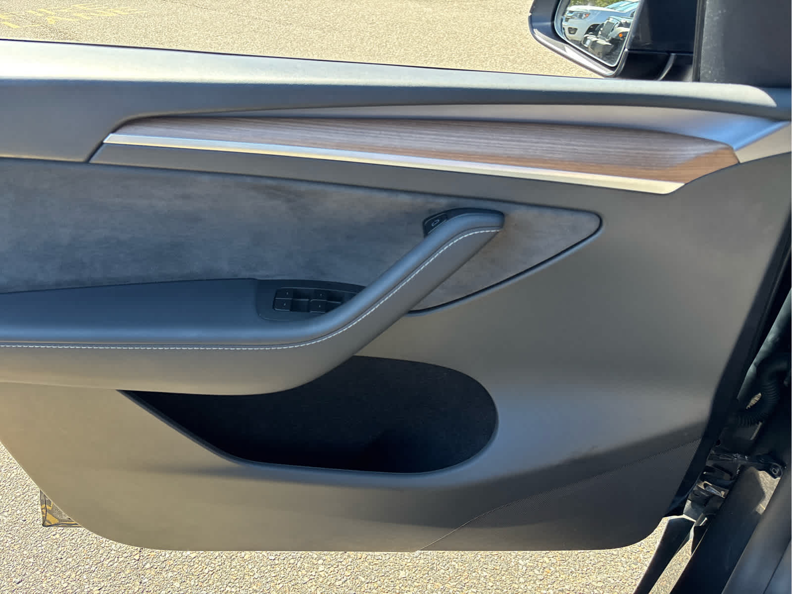 2025 Tesla Model Y Performance