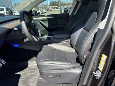 2025 Tesla Model Y Performance