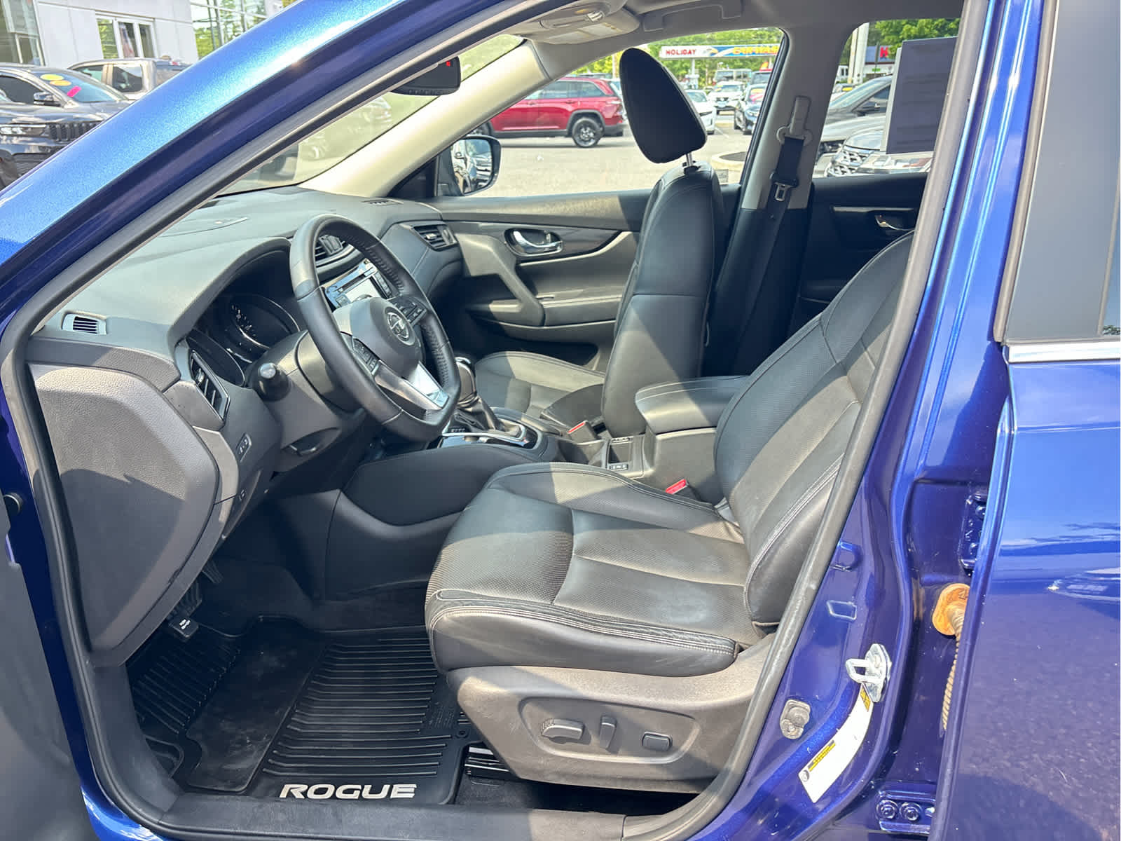 2017 Nissan Rogue SL