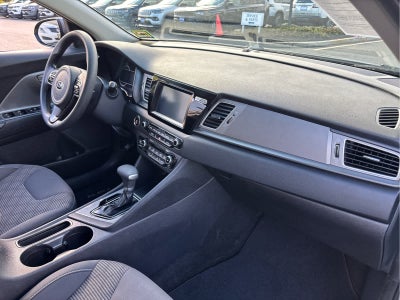 2017 Kia Niro LX