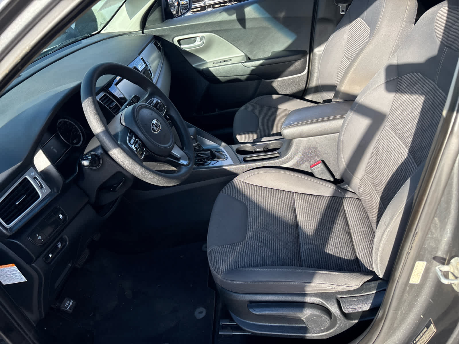 2017 Kia Niro LX