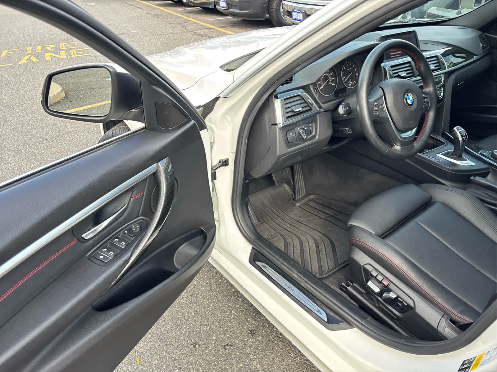 2018 BMW 330i xDrive 330i xDrive