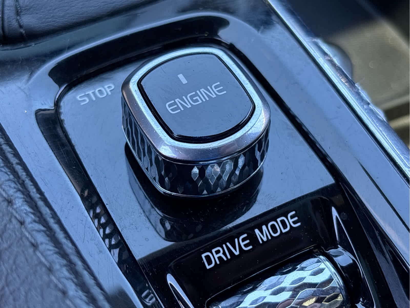 2017 Volvo XC90 Momentum