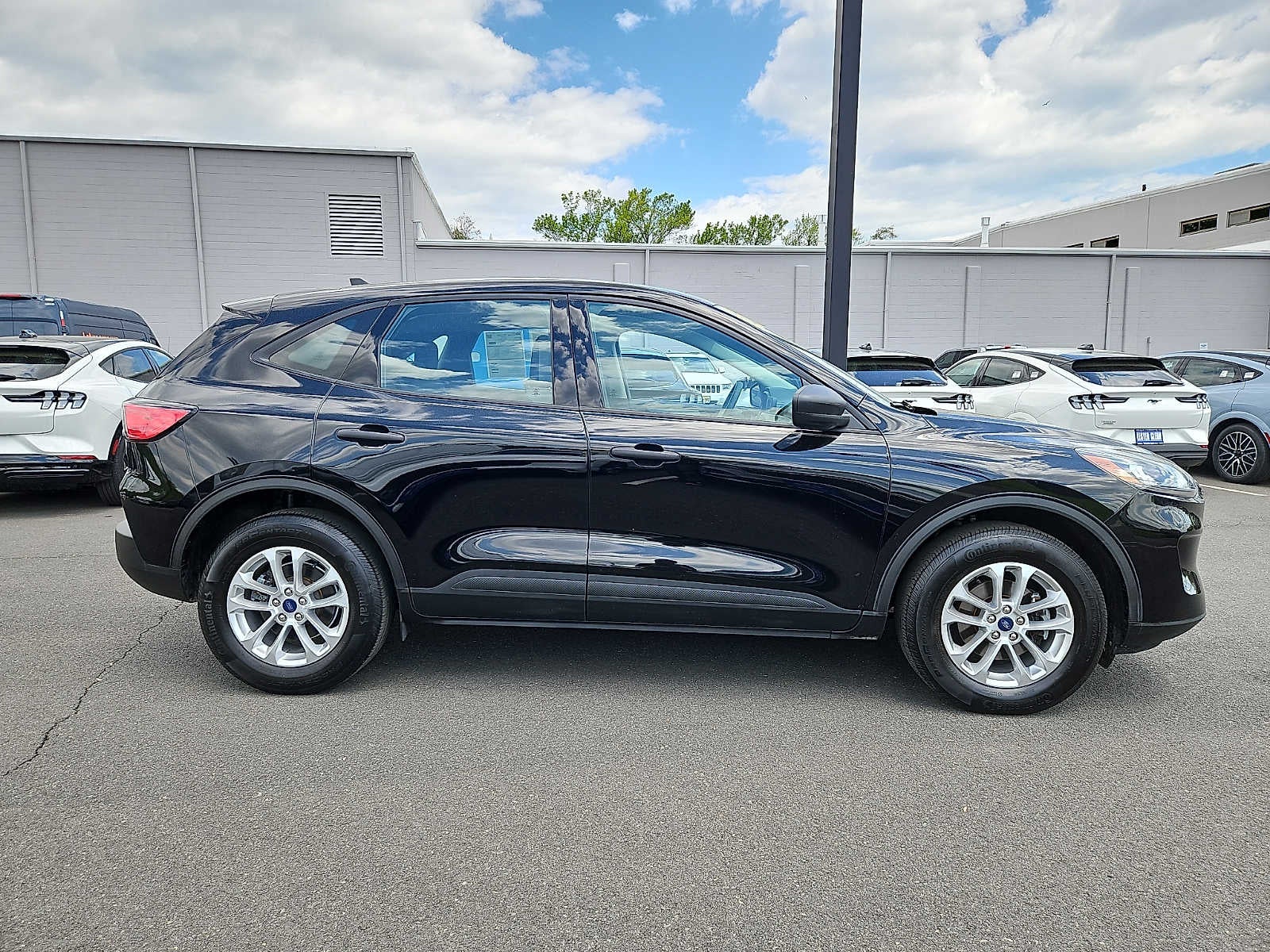 2022 Ford Escape S