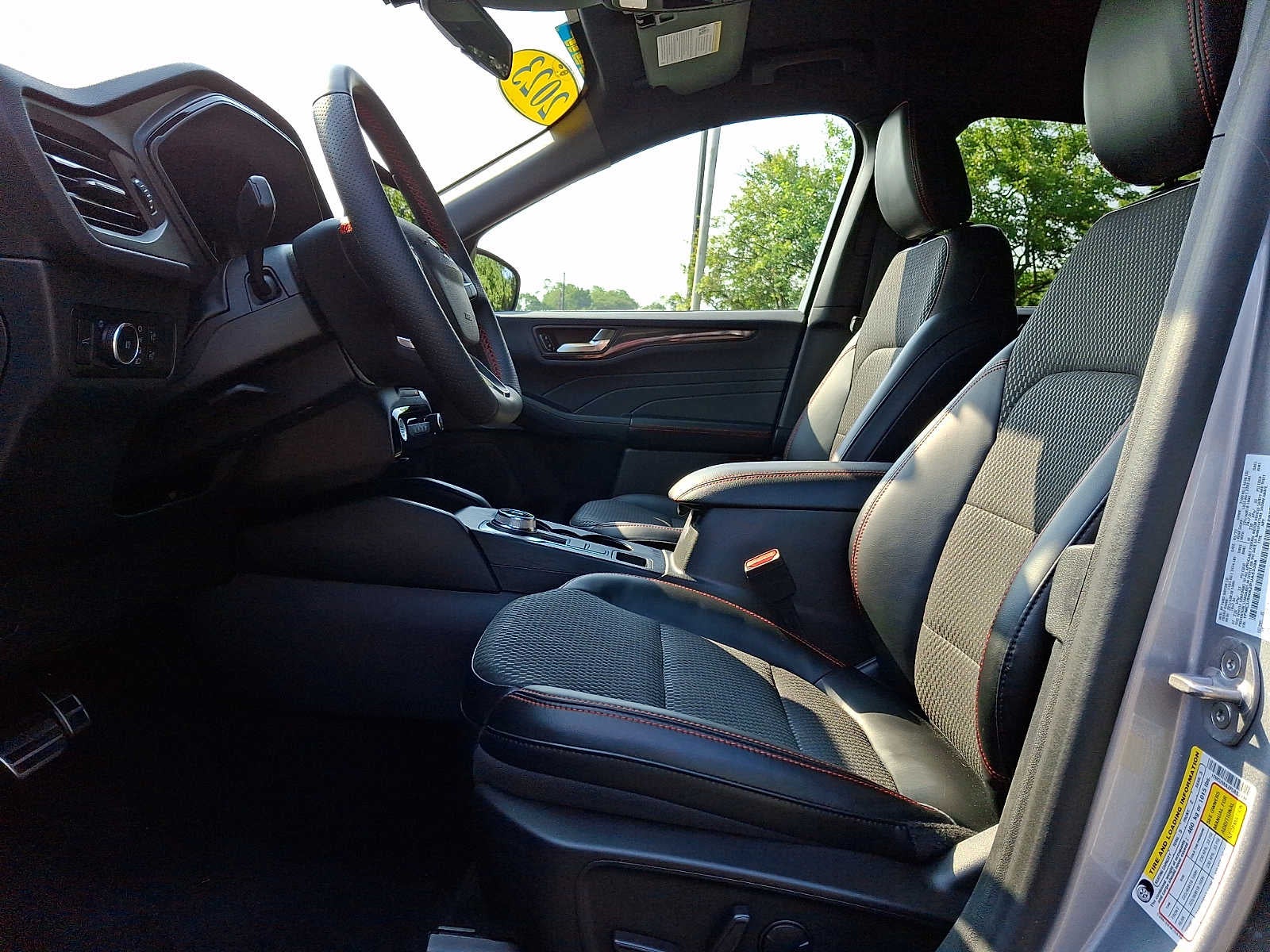 2023 Ford Escape ST-Line Select