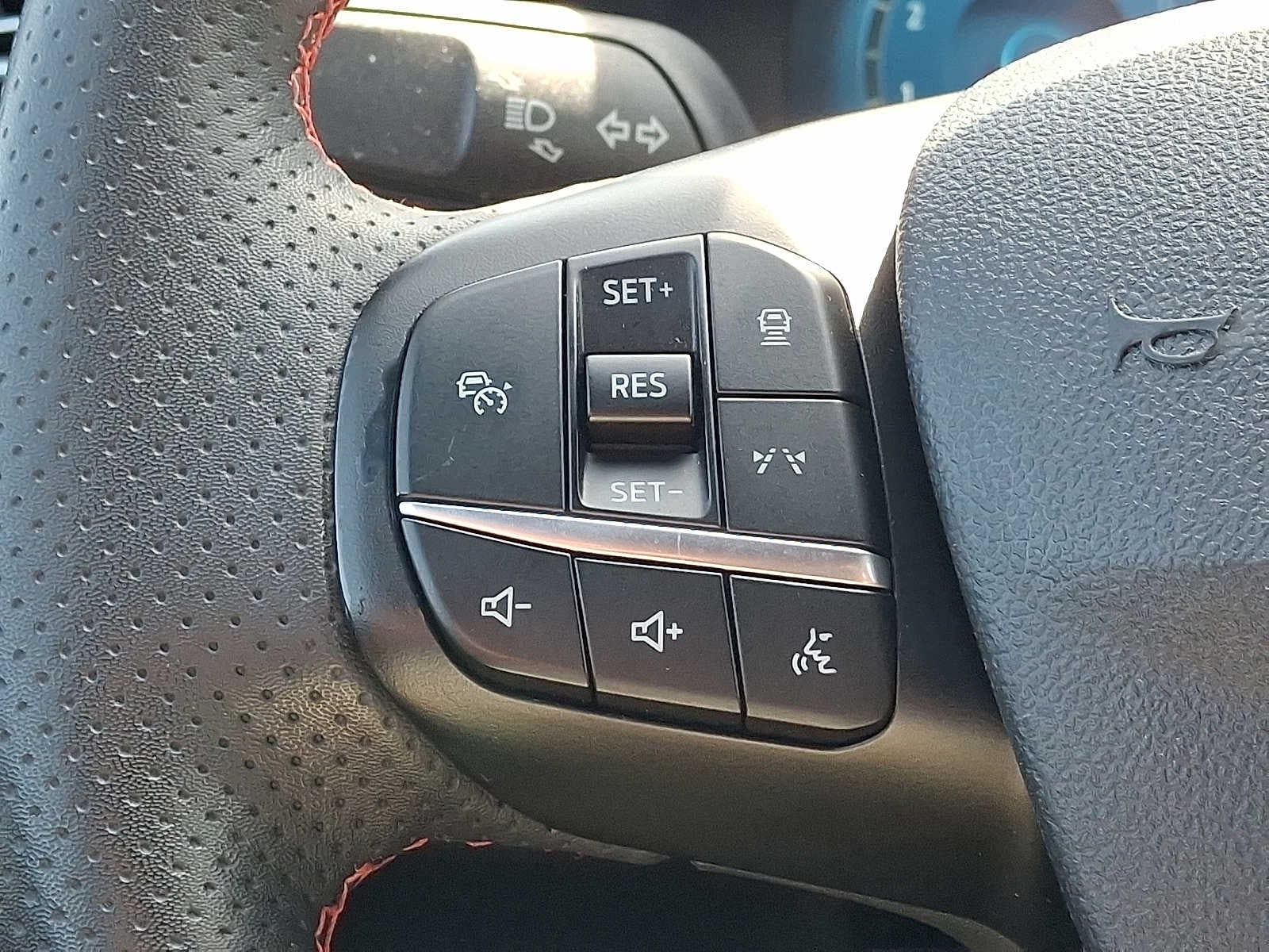 2023 Ford Escape ST-Line Elite