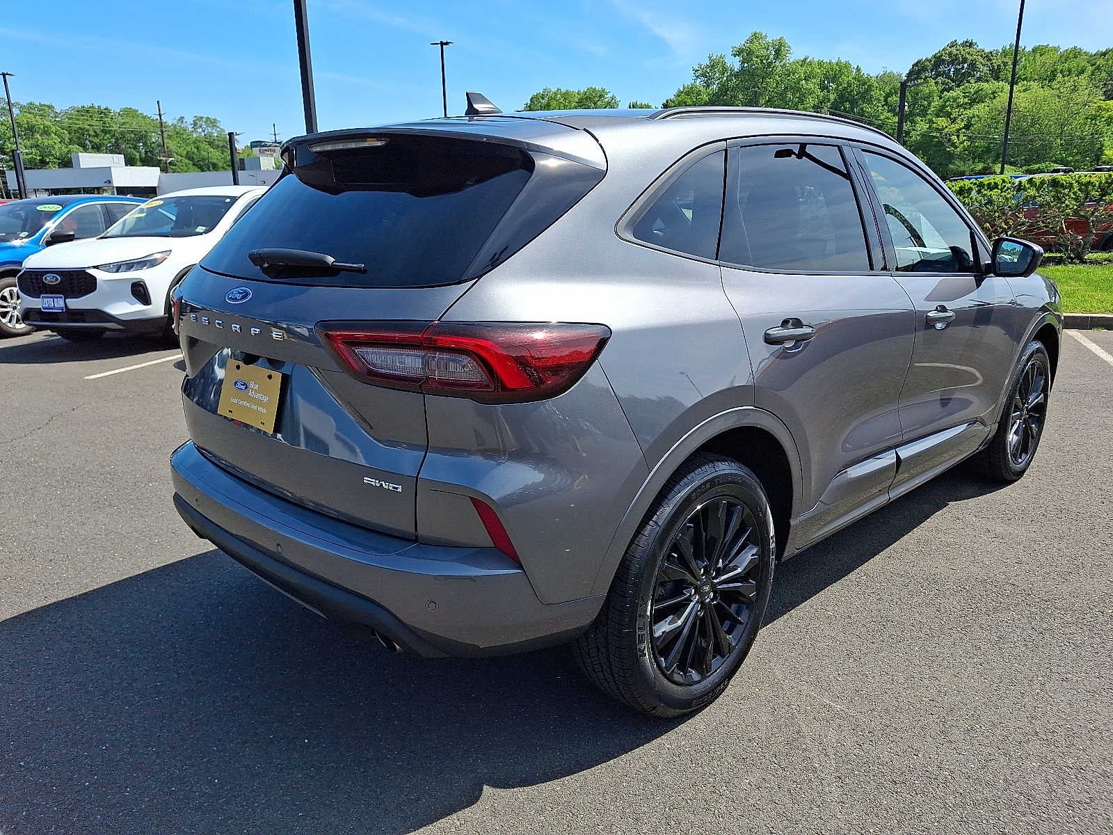 2023 Ford Escape ST-Line Elite