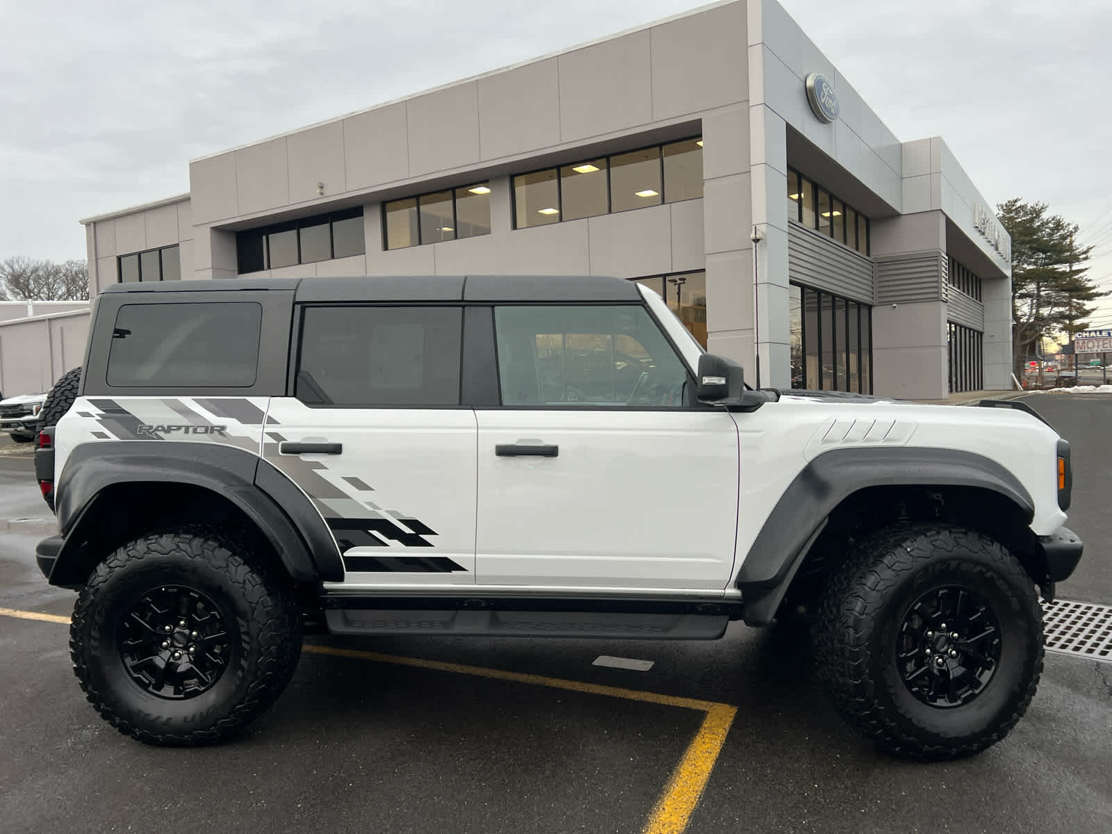 2023 Ford Bronco Raptor
