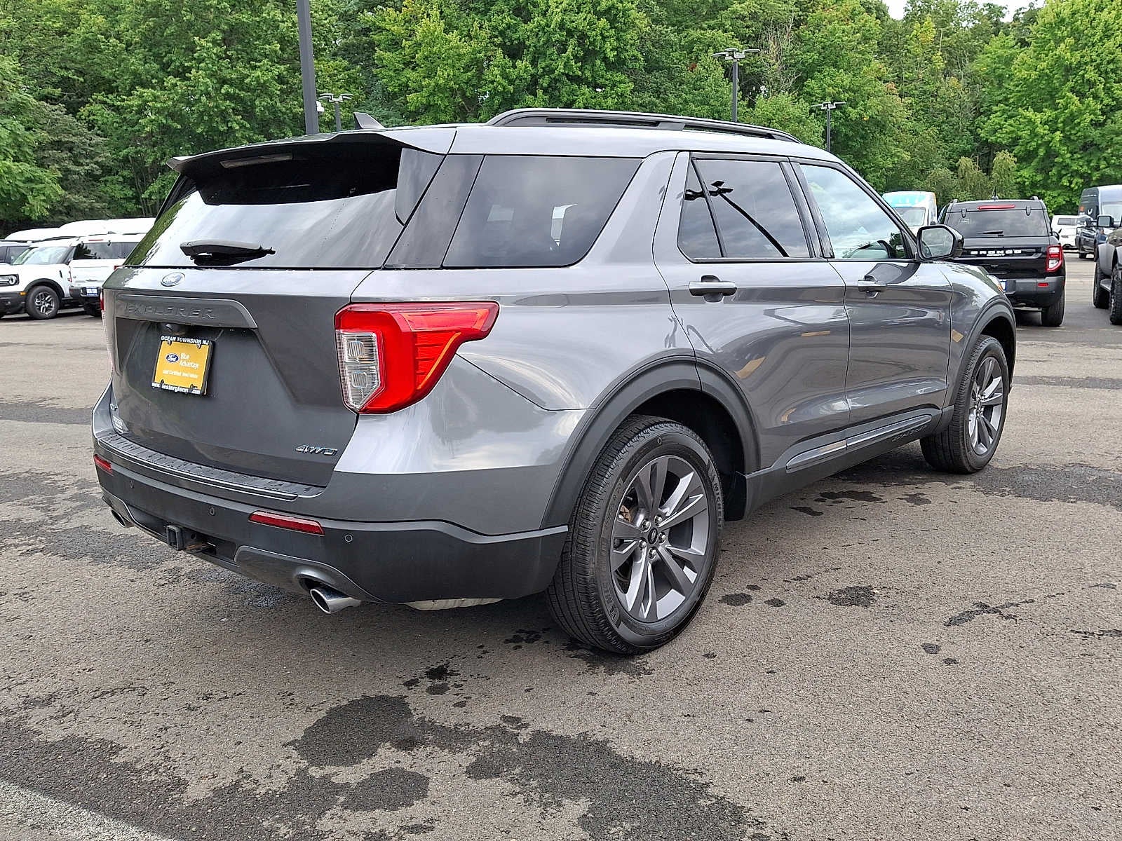 2023 Ford Explorer XLT