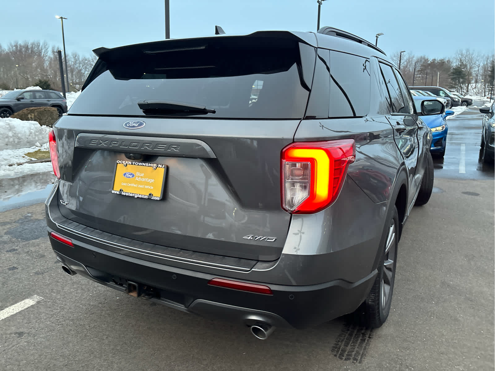 2023 Ford Explorer XLT