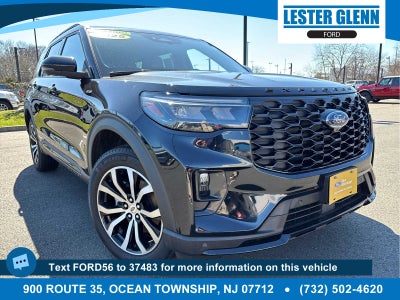 2025 Ford Explorer ST-Line