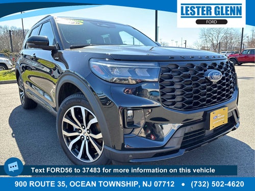 2025 Ford Explorer ST-Line