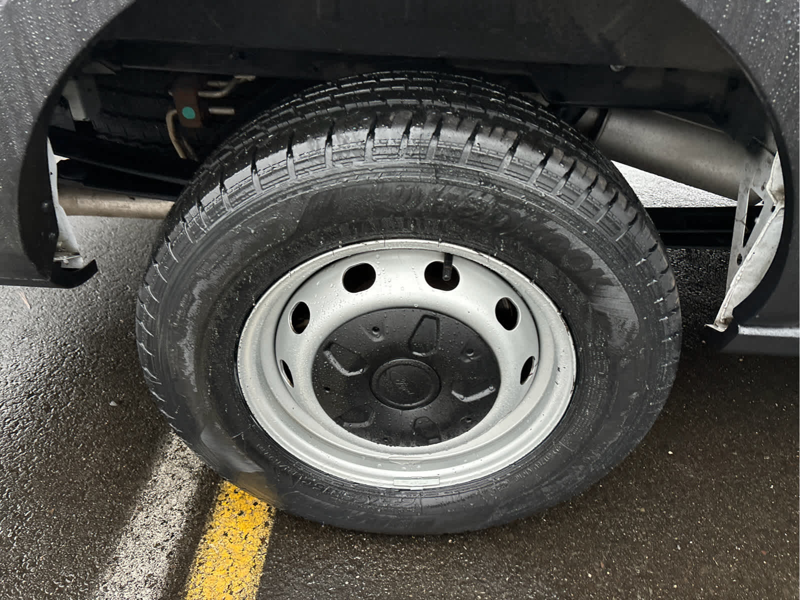 2024 Ford Transit Cargo Van T-250 148" Med Rf 9070 GVWR RWD