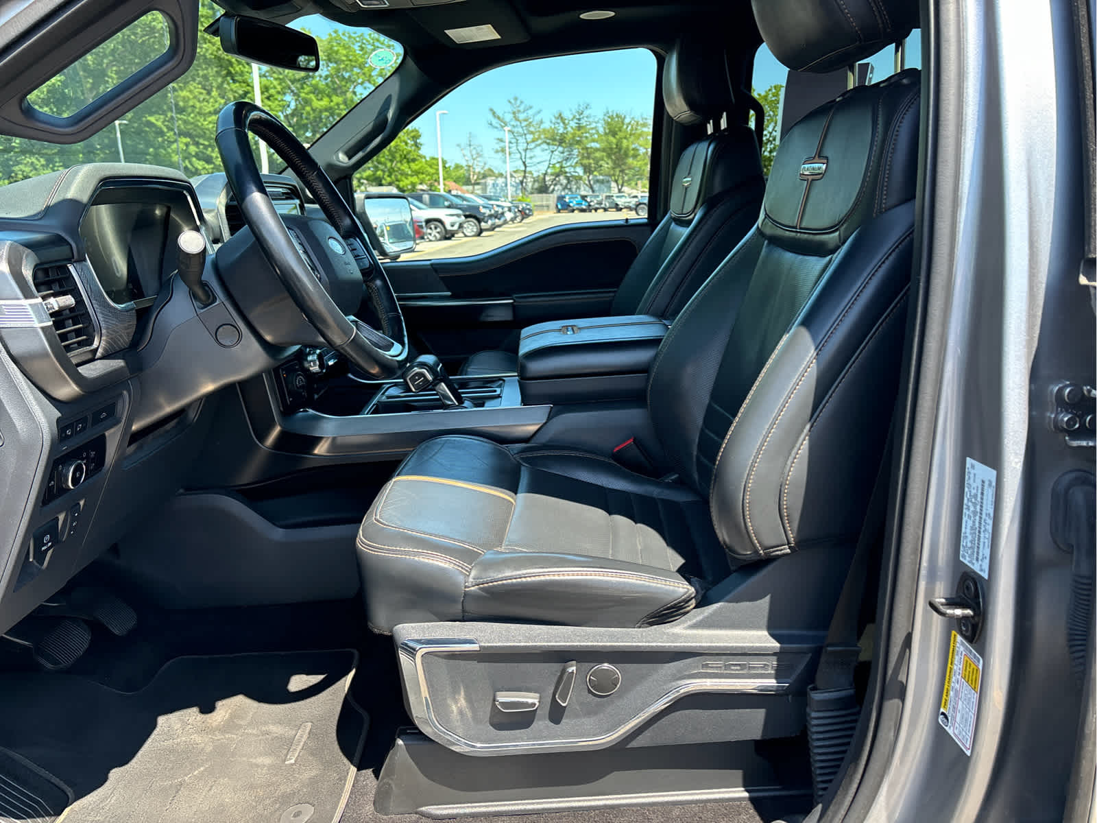 2023 Ford F-150 Platinum