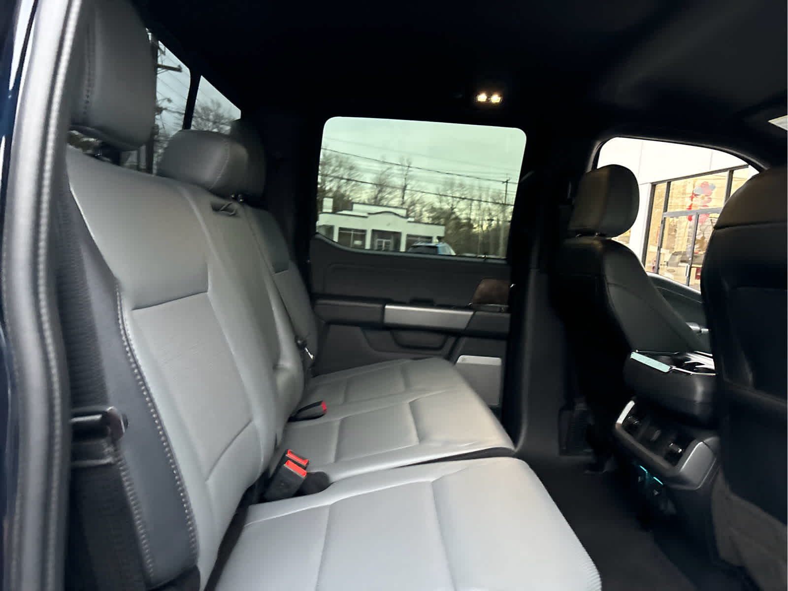 2023 Ford F-150 Lightning LARIAT