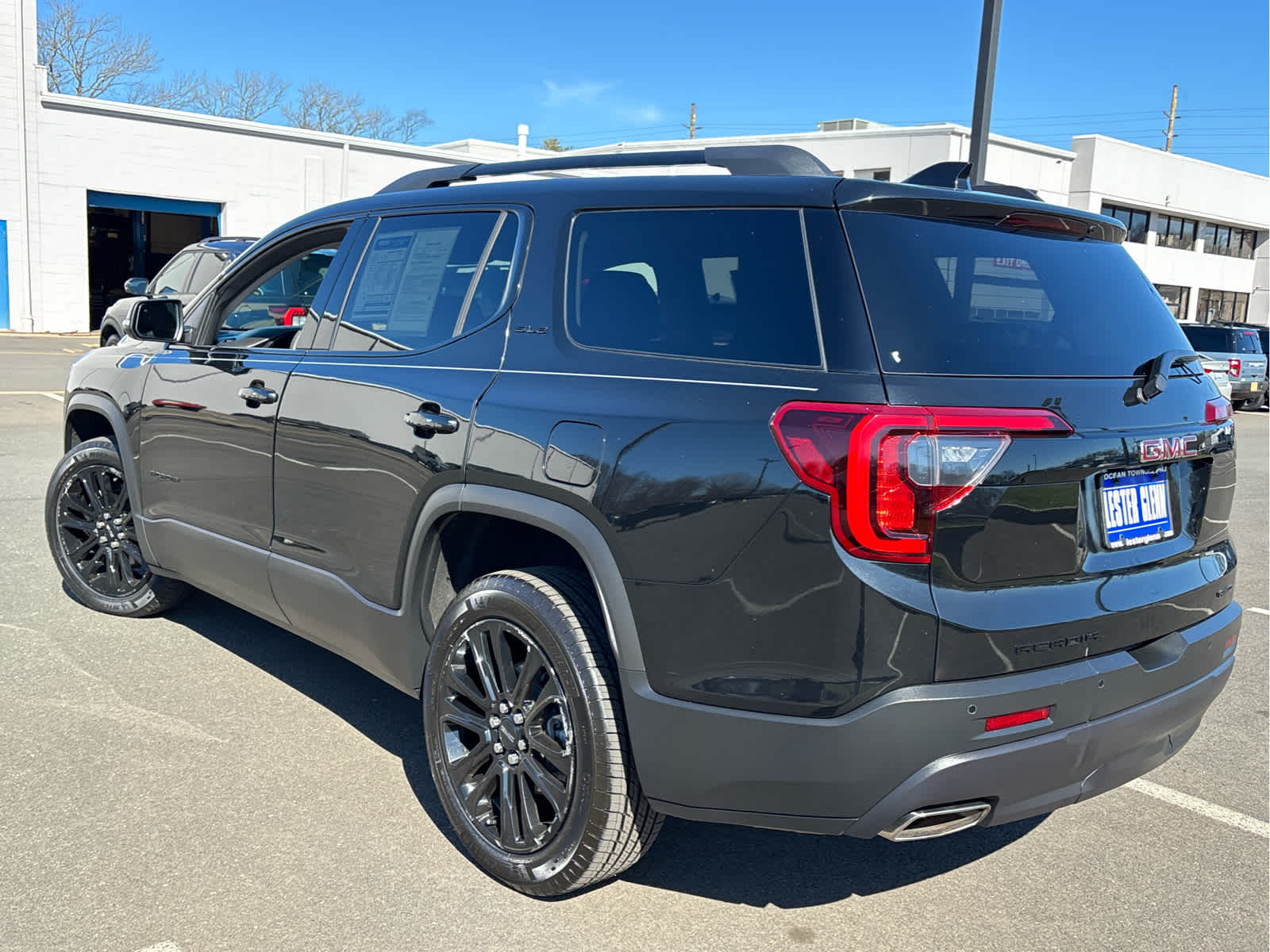 2023 GMC Acadia SLE