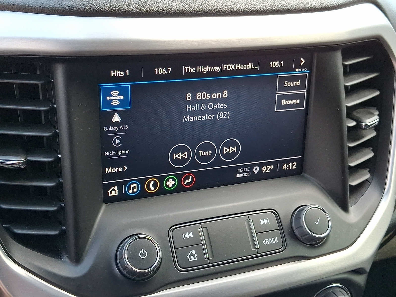 2023 GMC Acadia SLE