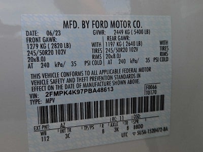 2023 Ford Edge Titanium