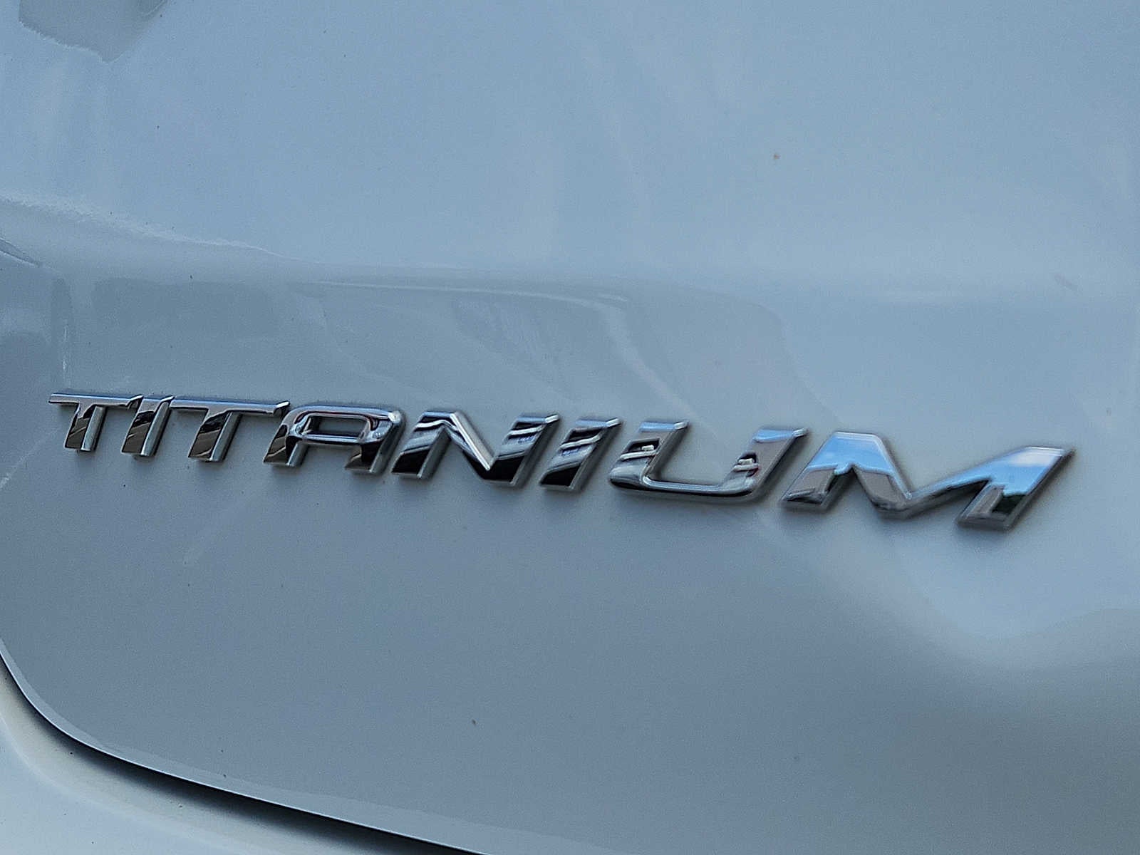 2023 Ford Edge Titanium