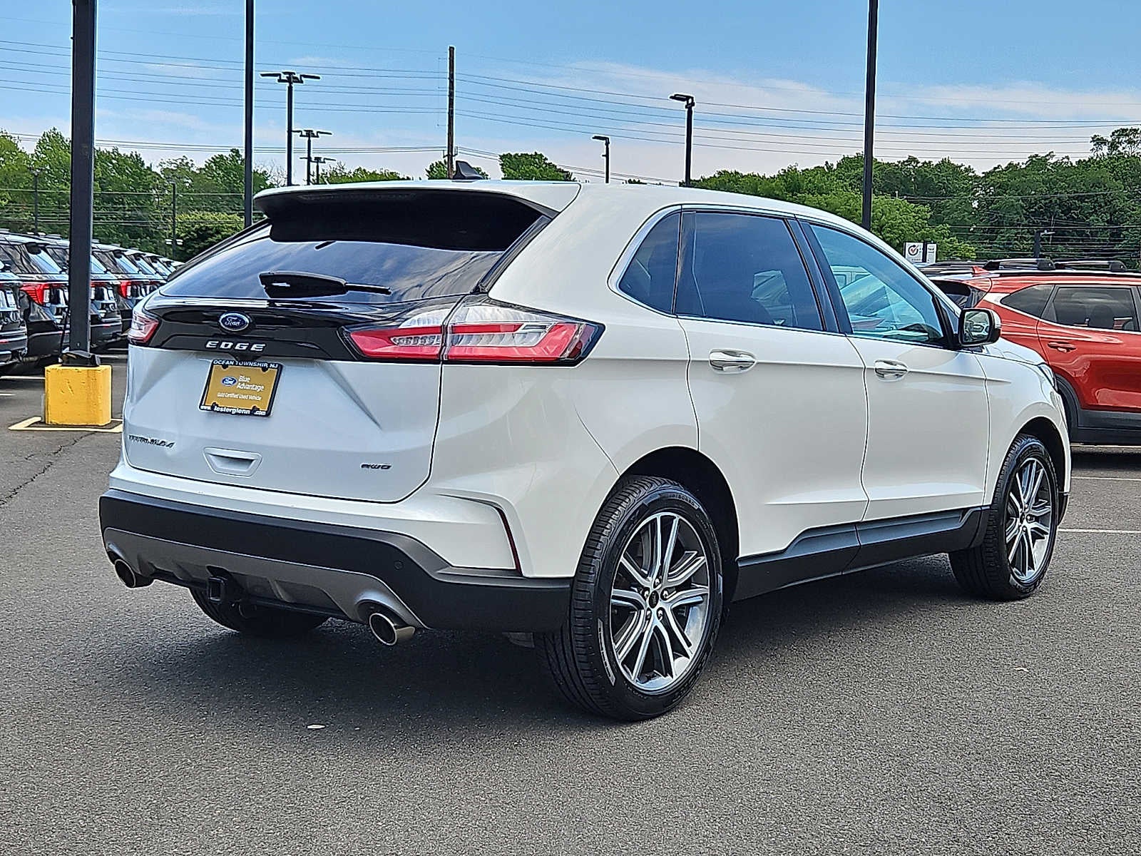 2023 Ford Edge Titanium