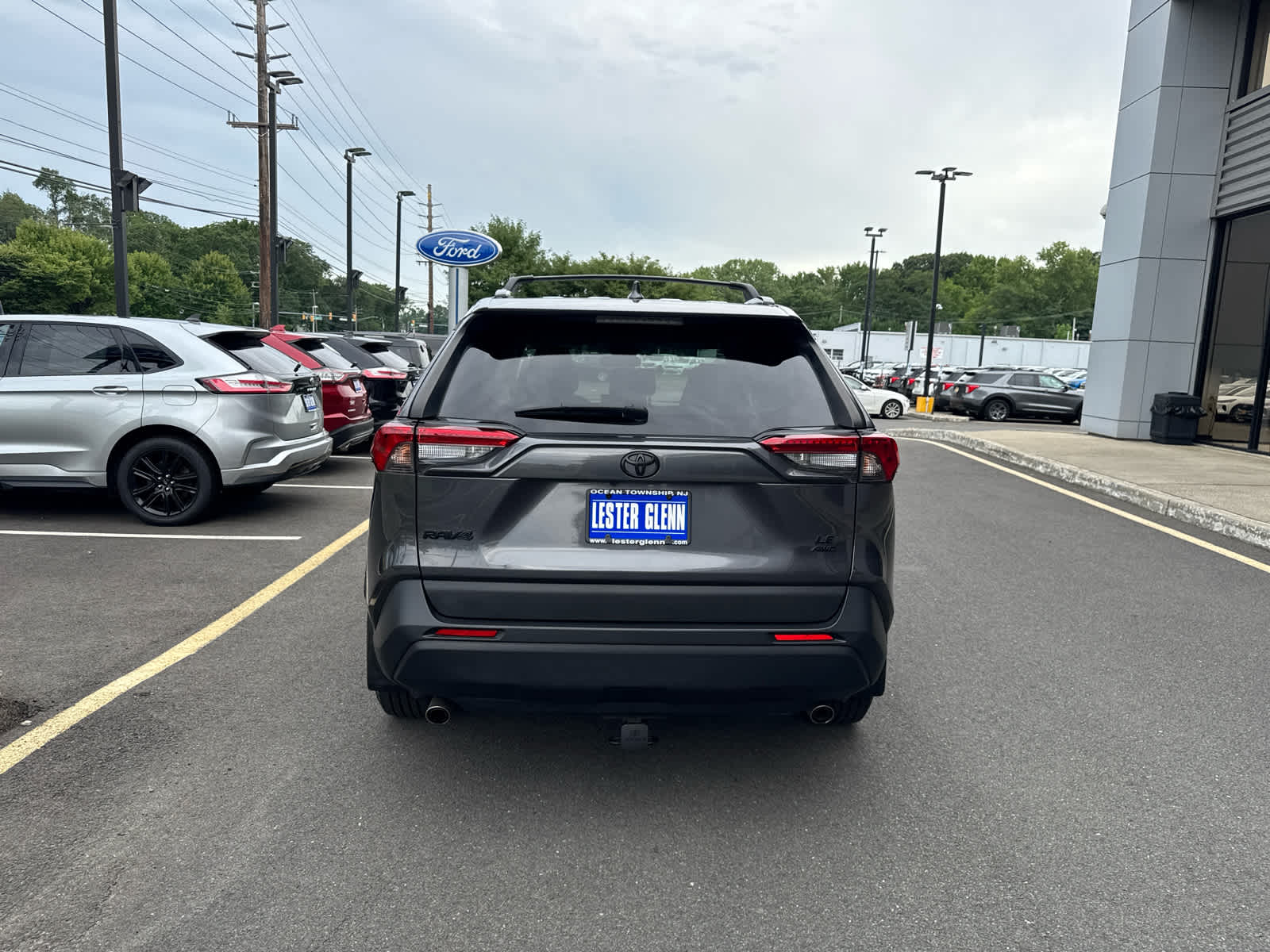 2020 Toyota RAV4 LE