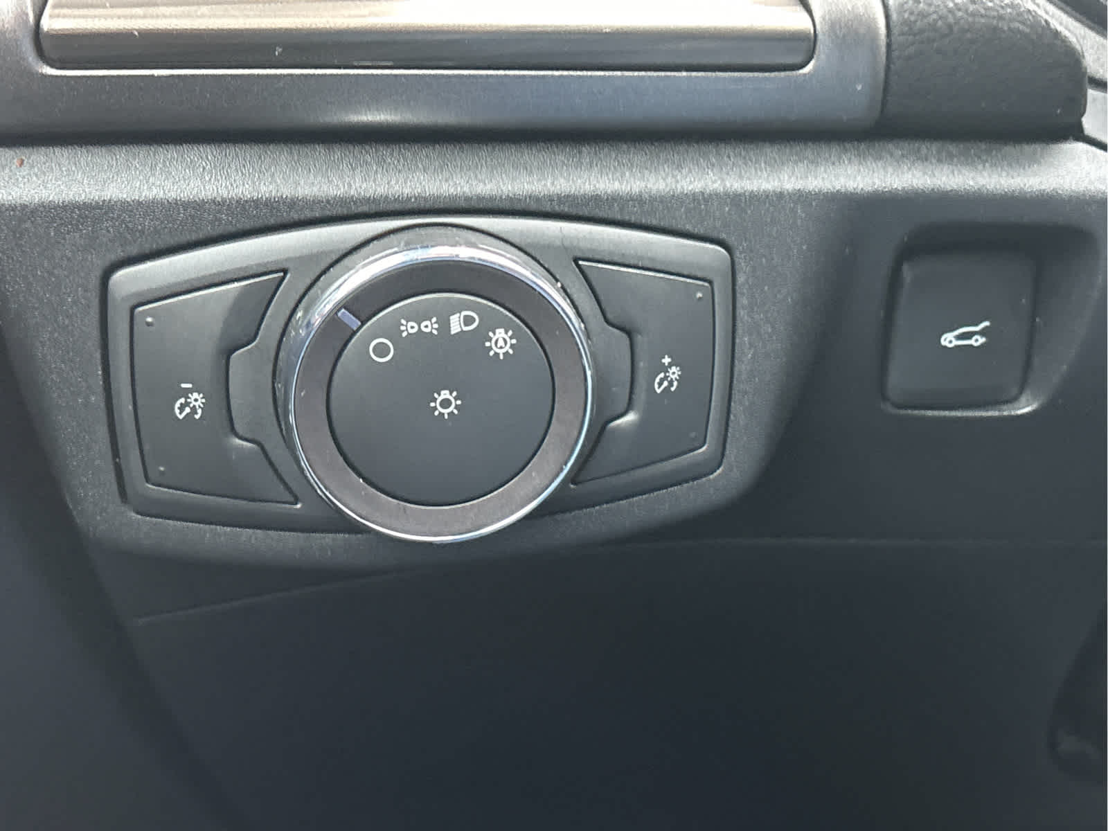 2020 Ford Fusion Energi SEL