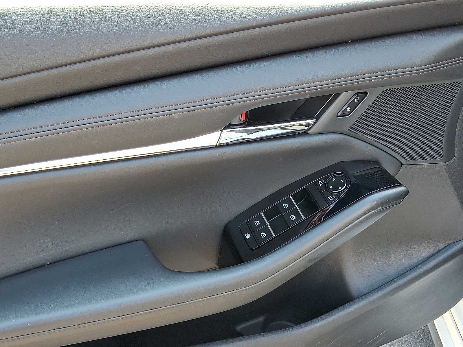 2023 Mazda Mazda3 Sedan 2.5 S Preferred