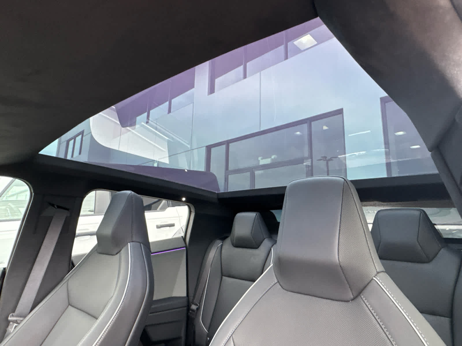 2025 Tesla Cybertruck Cyberbeast