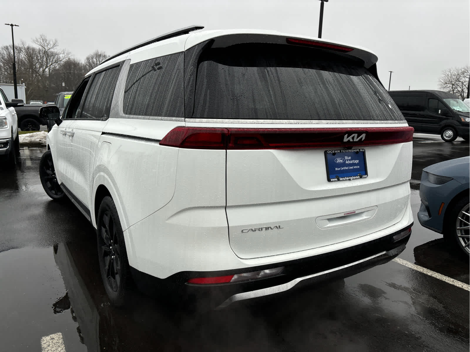 2024 Kia Carnival SX