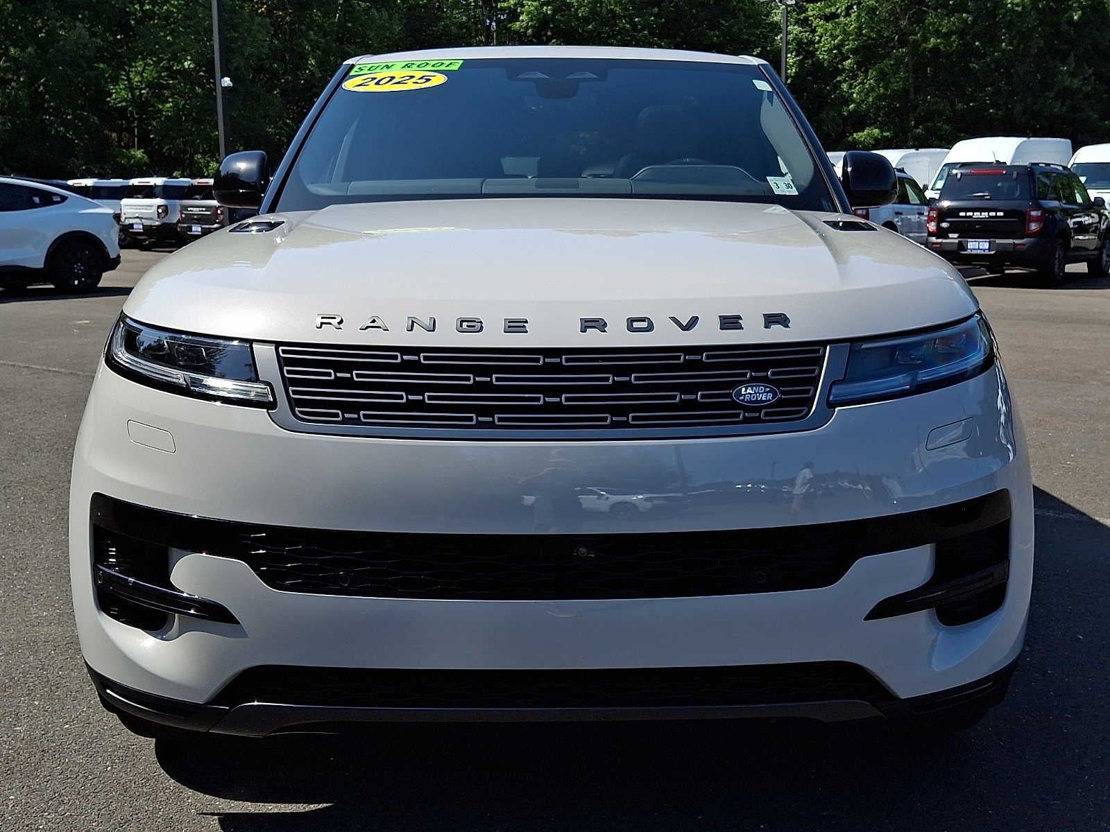 2025 Land Rover Range Rover Sport S