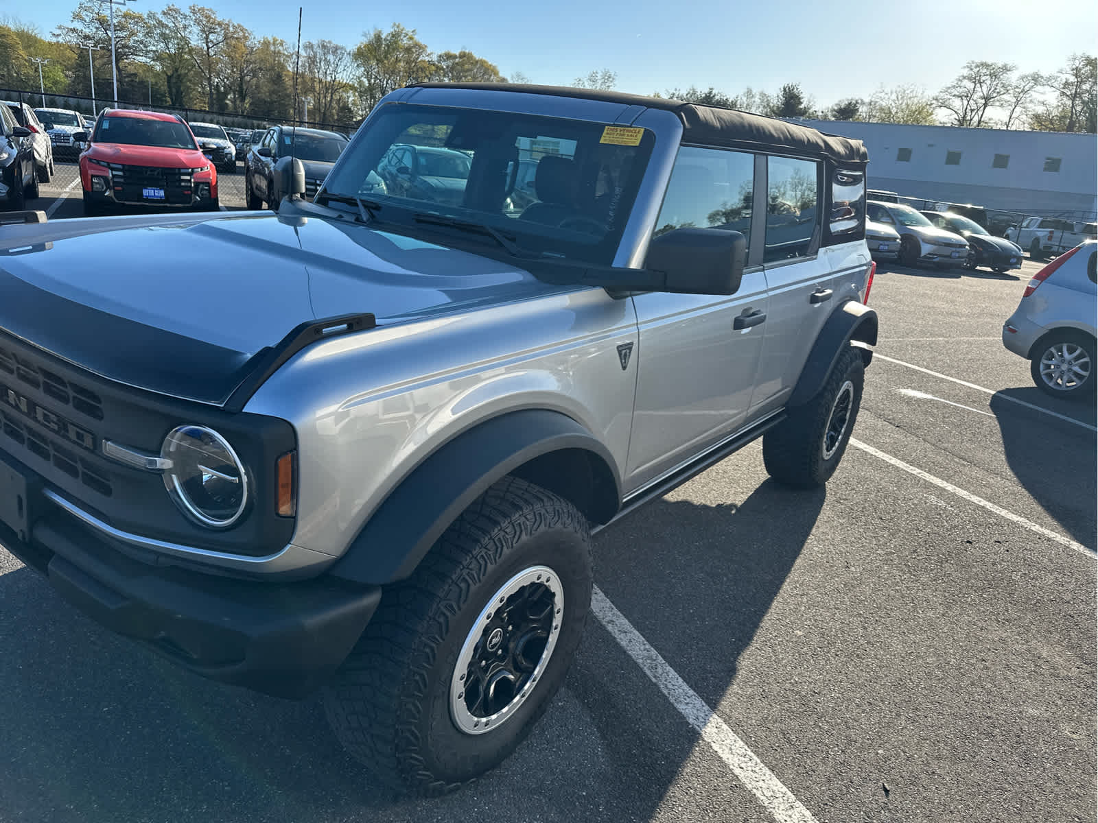 2023 Ford Bronco Base