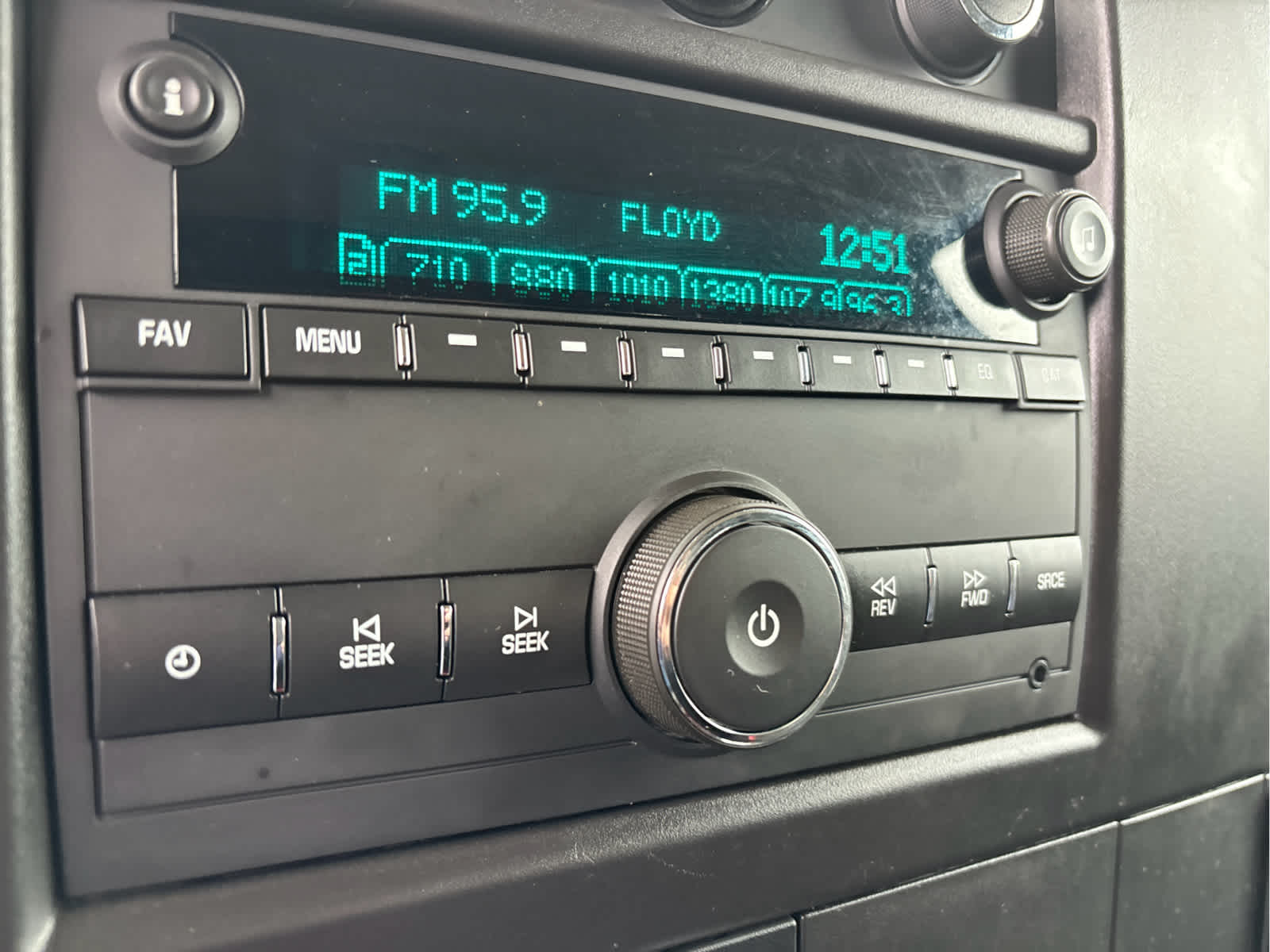 2024 Chevrolet Express RWD 2500 135"